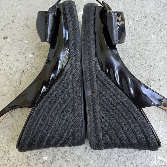 Valentino Bow Patented leather wedges - Picture 9 of 10